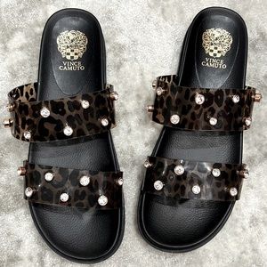 Vince Camuto leopard slides